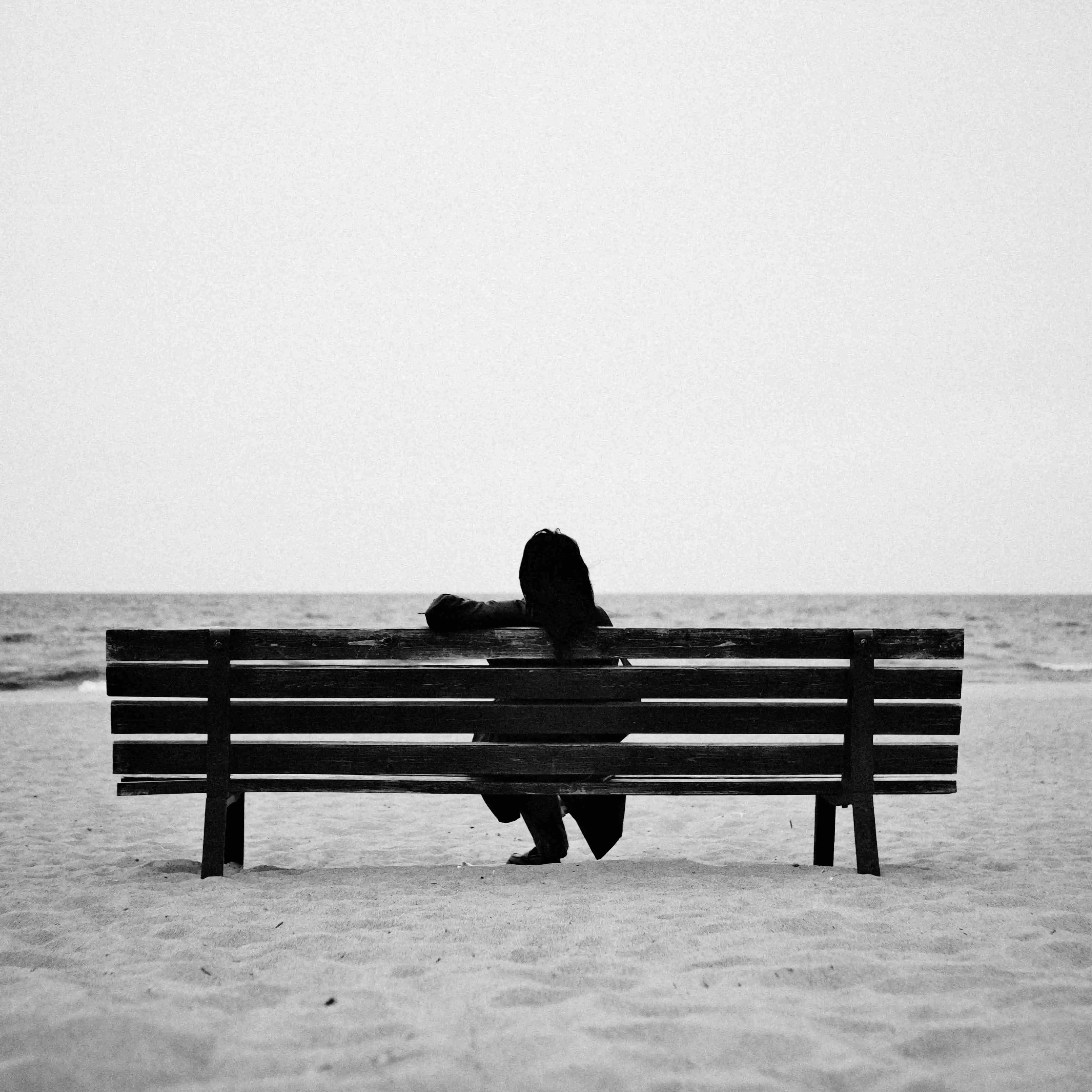 Comforting Grief Quotes: Gentle Words to Ease the Ache of Loss